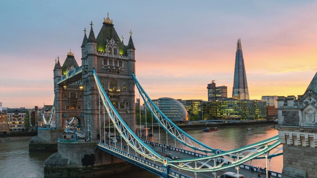 Londra Gezi Rehberi ve Gezilecek Yerler - Tower Bridge