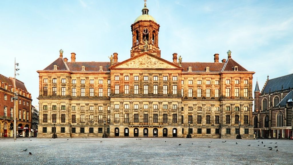 Amsterdam Gezi Rehberi ve Gezilecek Yerler - Royal Palace