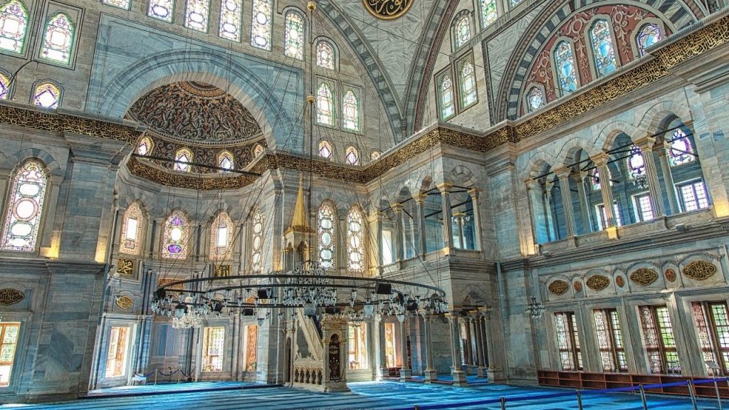 Kapalıçarşı Gezi Rehberi - Nuruosmaniye Cami