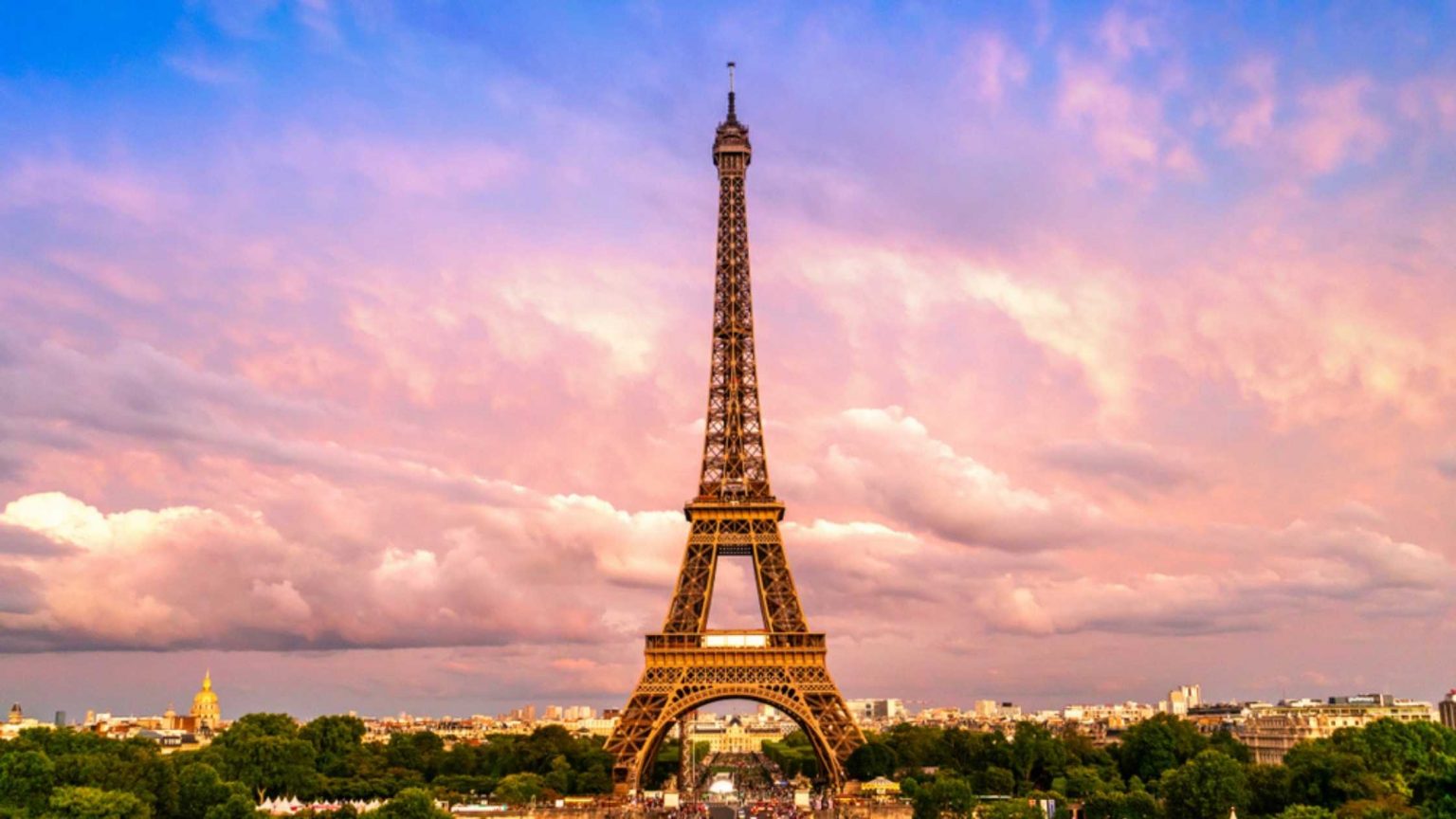 Paris Travel Guide: The City of Lights - Europe