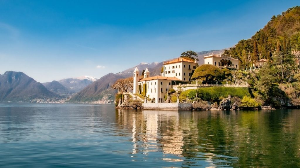 Summer Destinations in Italy - Lake Como